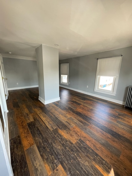 Master Bedroom - 50 Douglass St