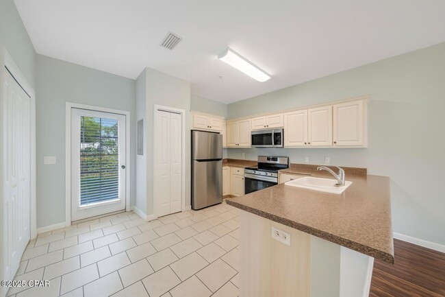 Building Photo - 1842 Annabellas Dr