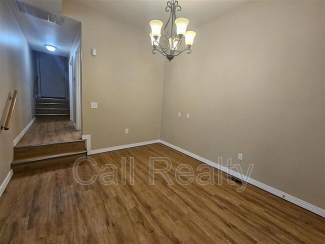 Building Photo - 1605 W 13th Ave