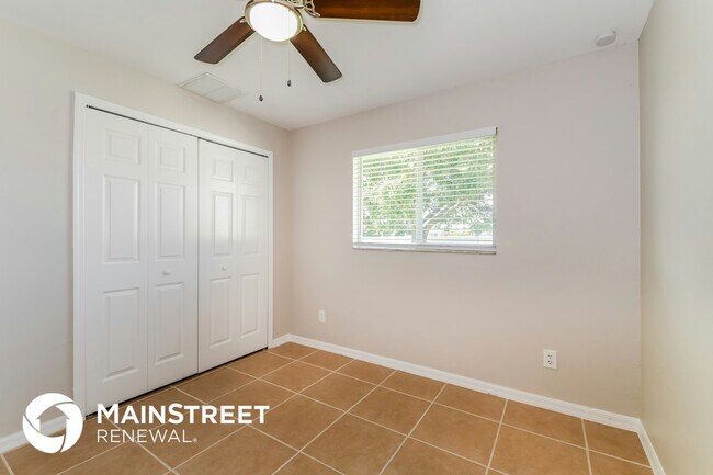 Building Photo - 1804 NE 21st St