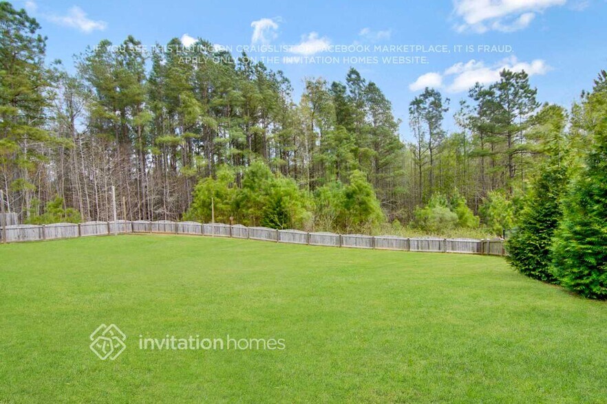 Building Photo - 181 Sequoia Dr