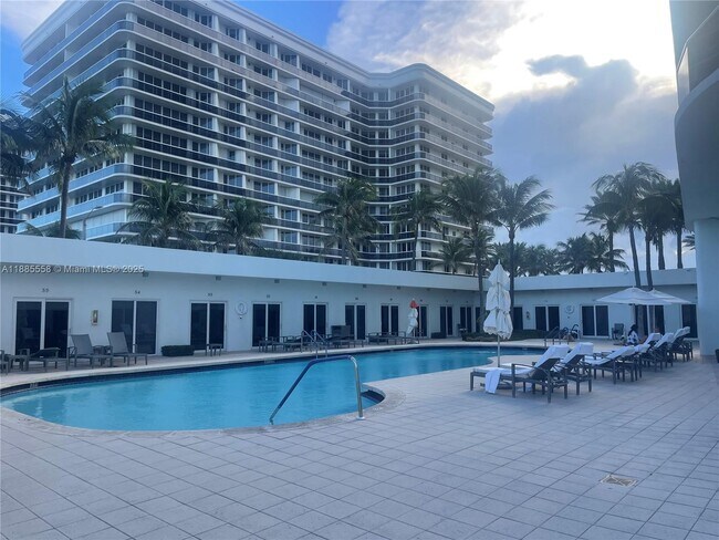 Building Photo - 9601 Collins Ave