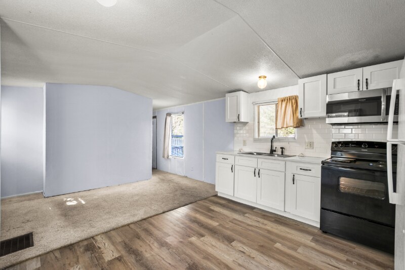 Building Photo - 2560 S Tabernacle Pl