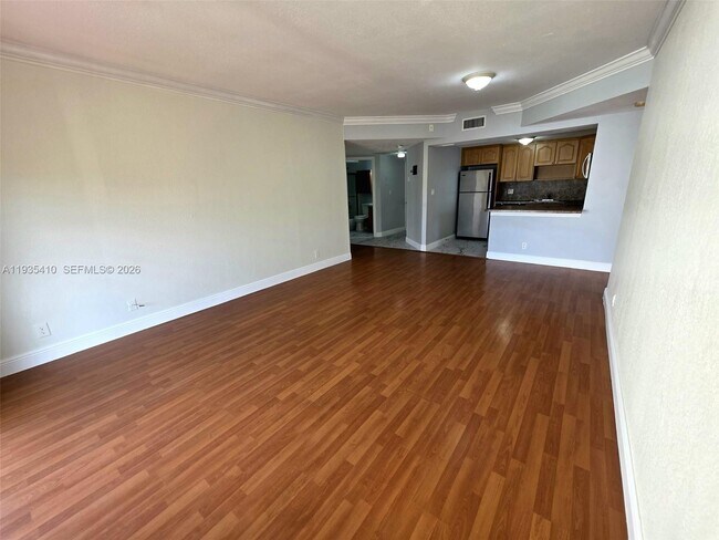 Building Photo - 8290 Lake Dr