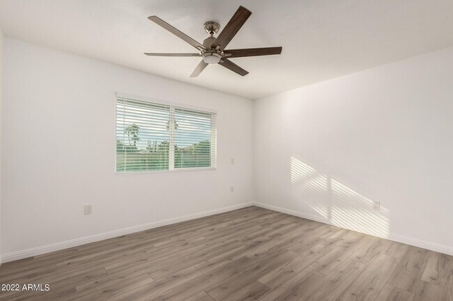 Building Photo - 17011 N 130th Ave