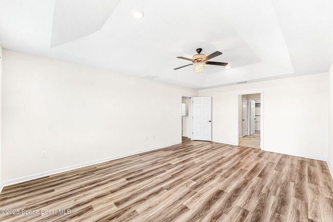 Building Photo - 4122 Moccasin Dr