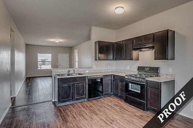 Building Photo - 7641 Leichter Ave