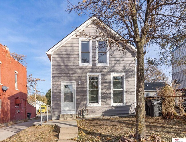 Primary Photo - 2417 S 13th St