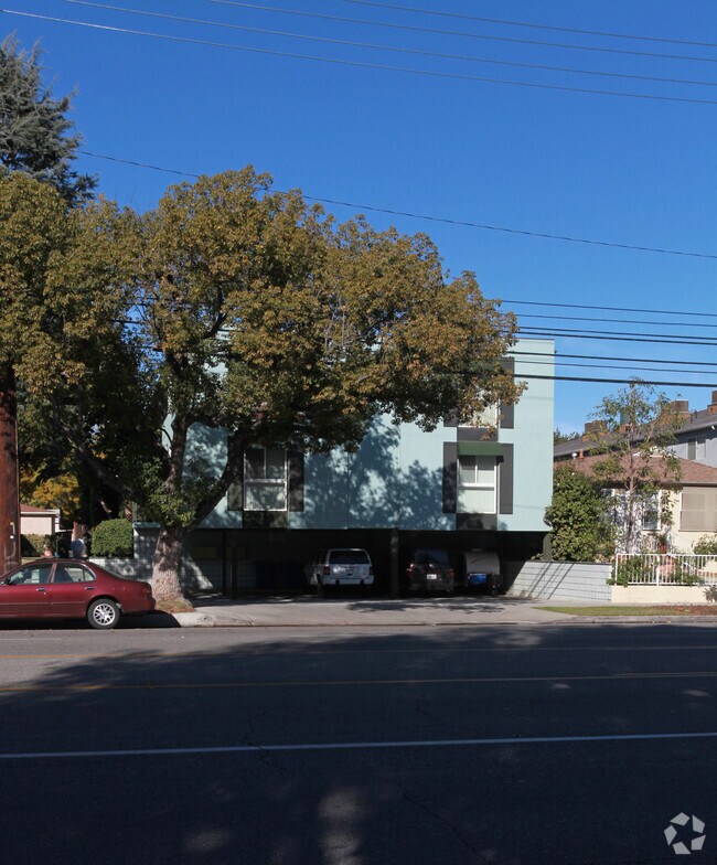 Building Photo - 383 W Alameda Ave