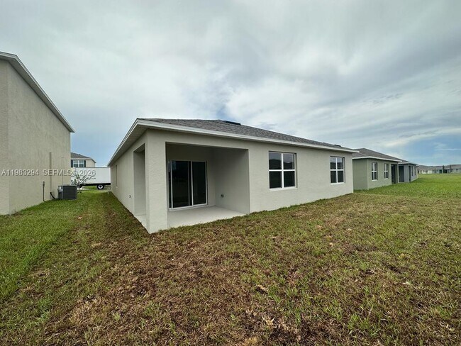 Building Photo - 3902 Resting Robin Ave