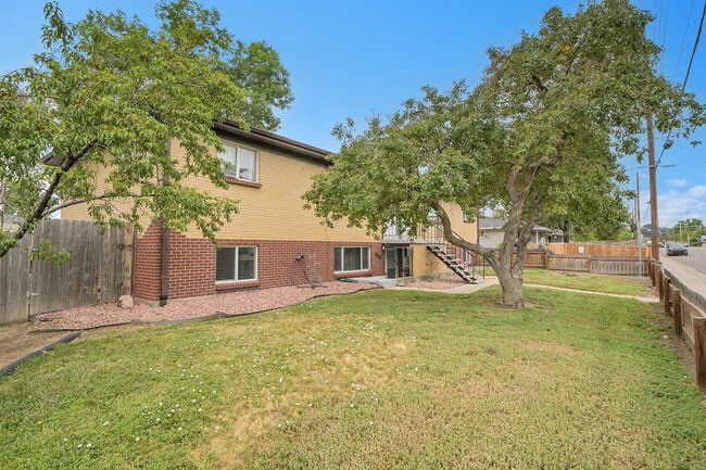 Building Photo - 4332 W 72nd Ave