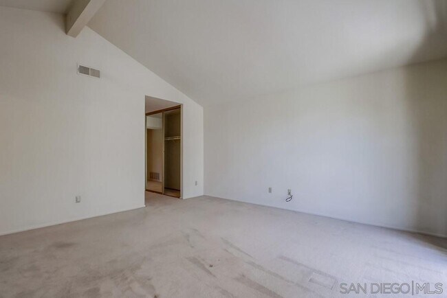 Building Photo - 11742 Avenida Sivrita