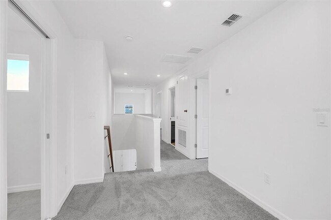 Building Photo - 1217 Grassland Ave
