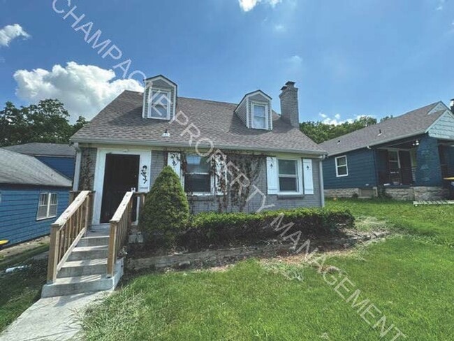 Primary Photo - Fully updated home in KC