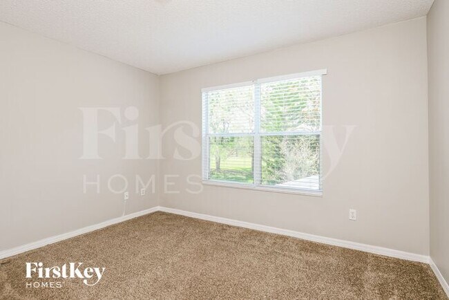 Building Photo - 2497 Runyon Cir