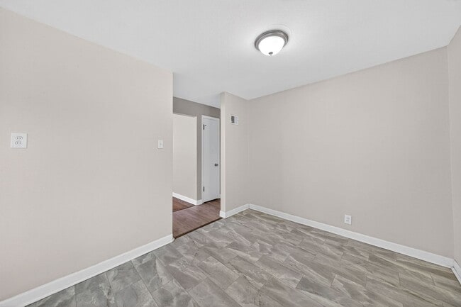 Building Photo - Now Accepting Section 8 – St. Louis, MO 3 bedroom /1 Bath Home in 63137