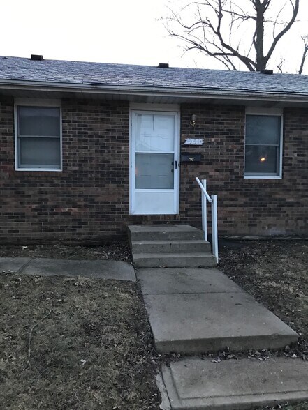 Building Photo - 951 E. Wabash St