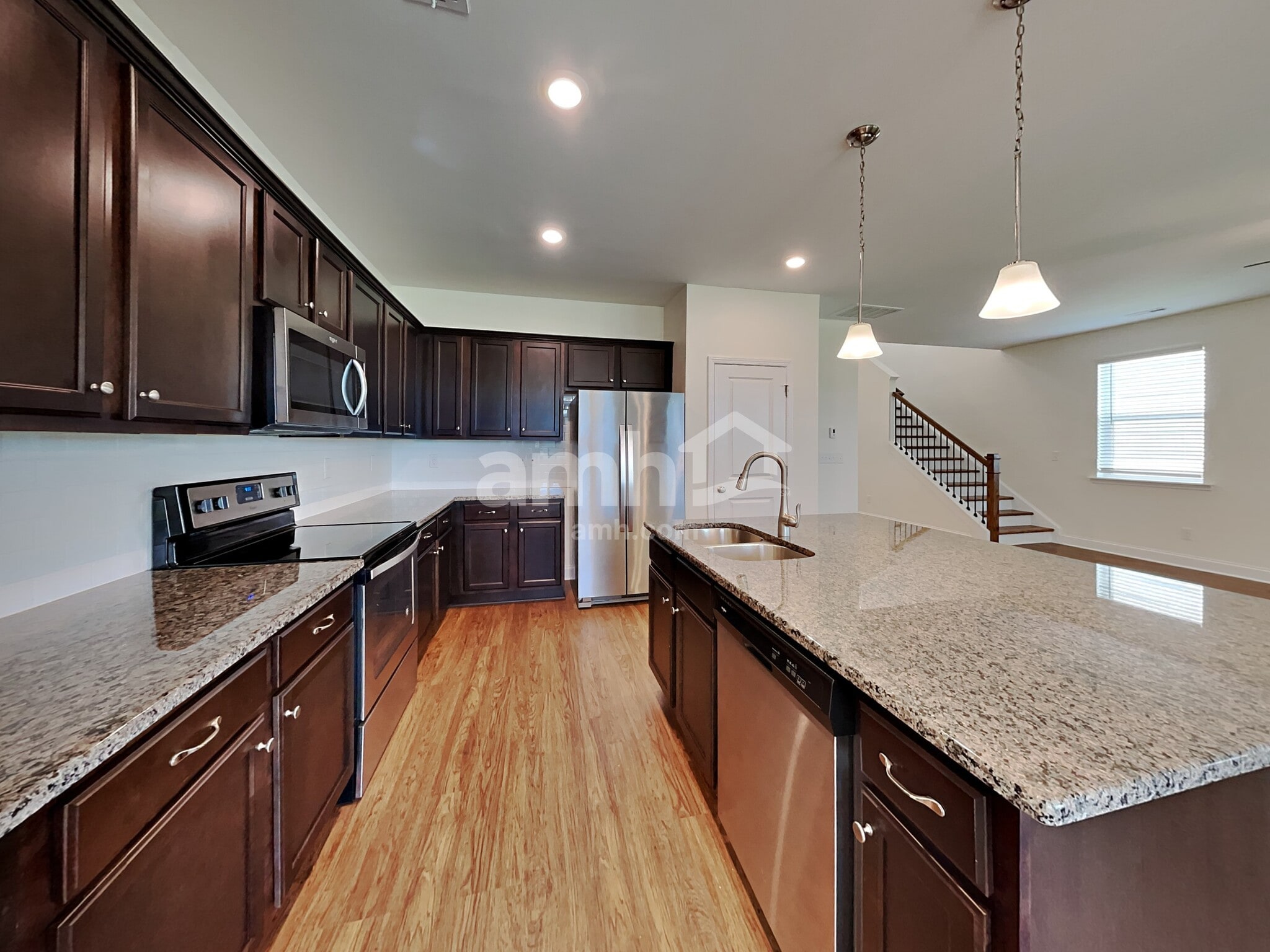 Building Photo - 113 Samara Ln