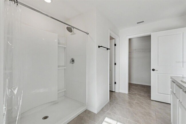 Building Photo - 36851 Goffaux Loop