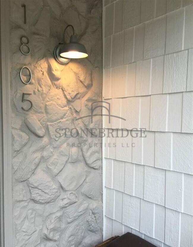 Building Photo - 4 bed, 3 bath in Alabaster