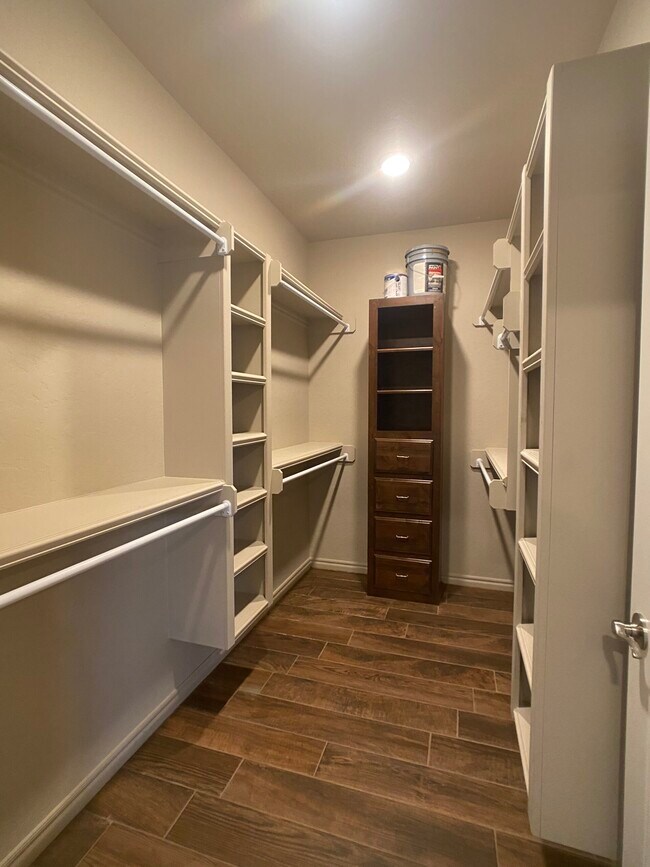 Building Photo - 3 Misty Morning Ln