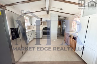 Building Photo - 2Bed/2Bath Mobile Home in Apache Junction! Ready for Immediate Move-In! -- NO HOA! RV PARKING!