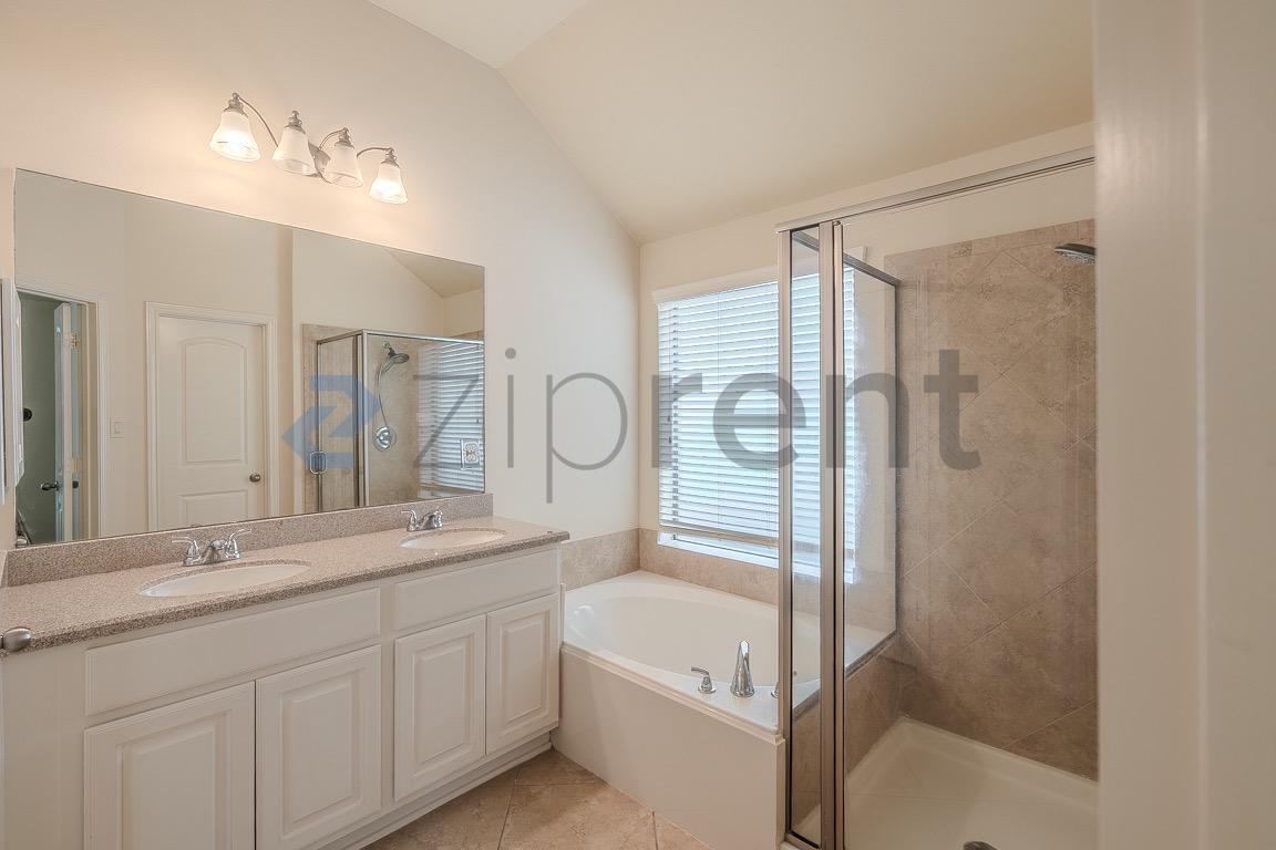 Building Photo - 2943 Fair Chase Dr