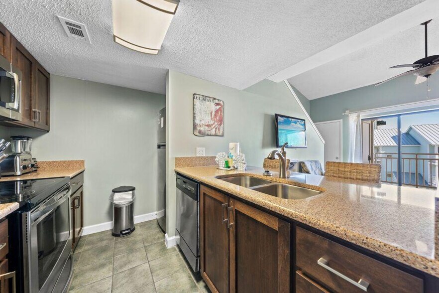 Building Photo - 23044 Perdido Beach Blvd
