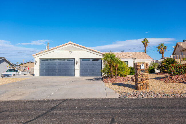 Building Photo - 3785 Cholla Dr