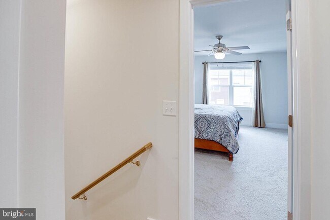 Building Photo - 1576 Meadowlark Glen Rd