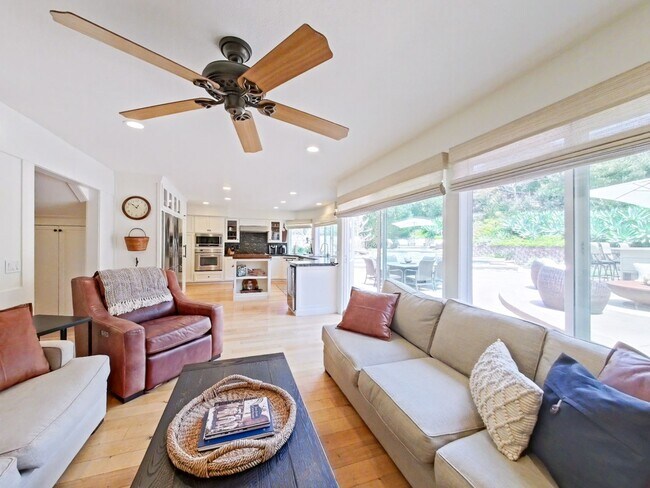 Building Photo - 33702 Calle Conejo