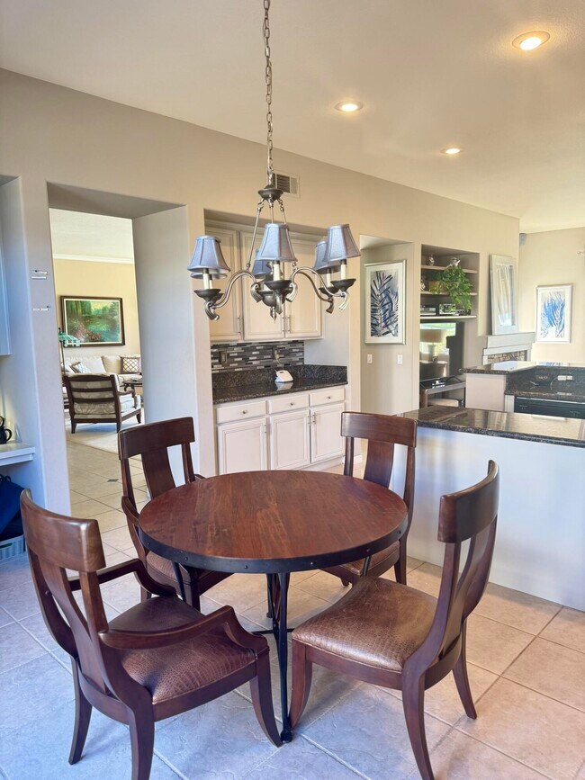 Building Photo - 77573 Ashberry Ct