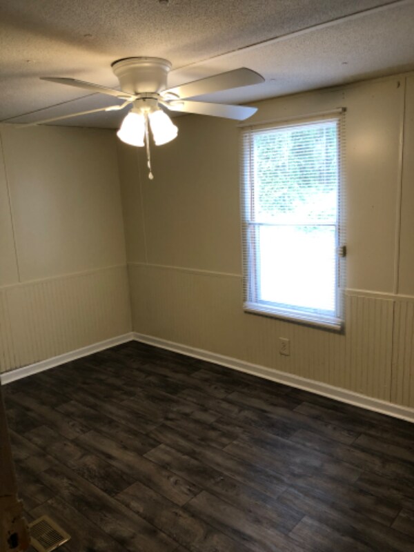 Building Photo - 2602 New Hope Rd