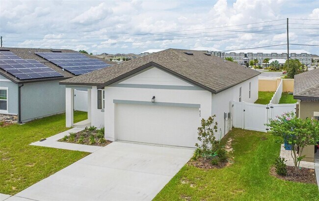 Building Photo - 825 Orchid Grove Blvd
