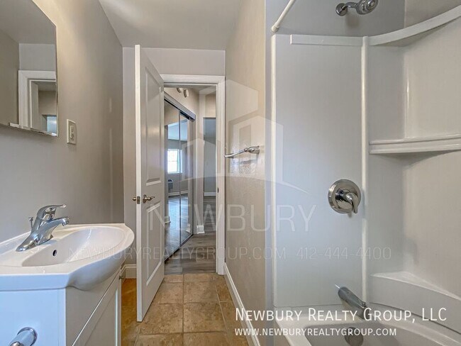 Building Photo - 309 San Juan Dr