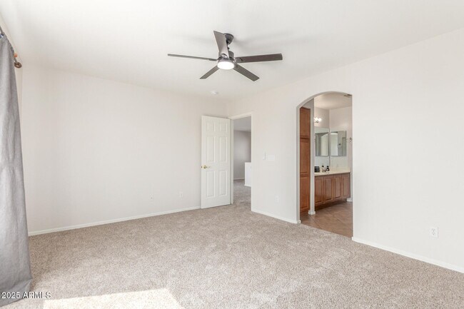 Building Photo - 74 N 224th Ave