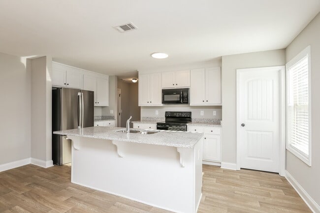 Building Photo - 267 Heartland Cir