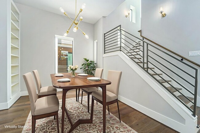 Building Photo - 1507 Truxillo St