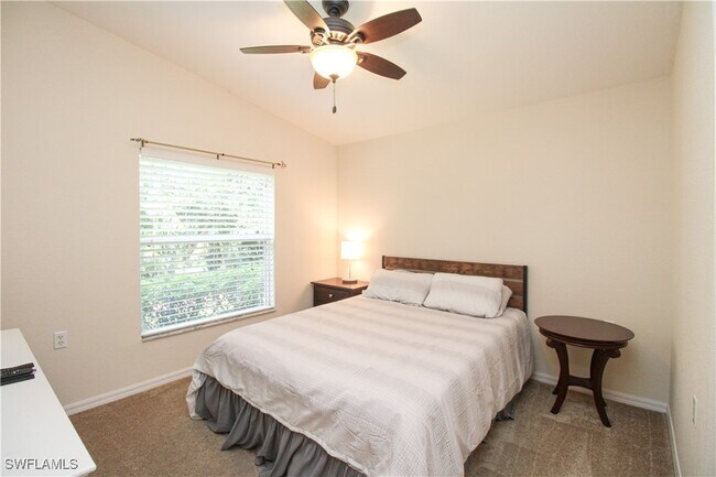 Building Photo - 6206 Mandalay Cir