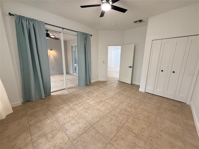 Building Photo - 1160 Cherry Valley Way