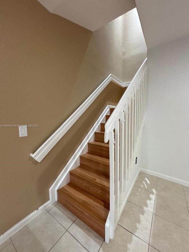 Building Photo - 8354 SW 29th St