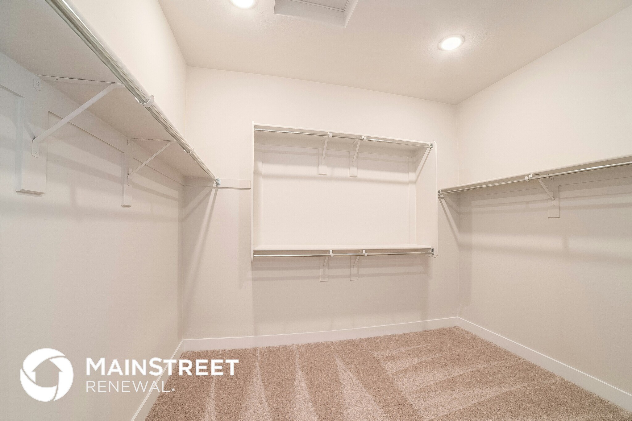 Building Photo - 8615 S 69th Ln