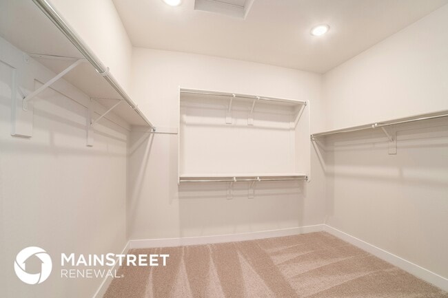 Building Photo - 8615 S 69th Ln