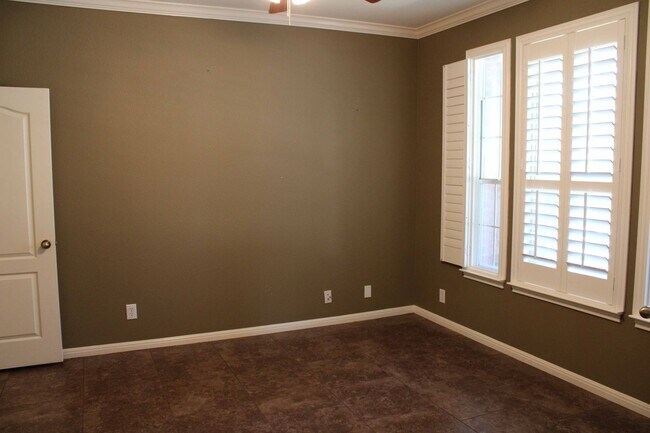 Building Photo - NORTH EAST I.S.D.