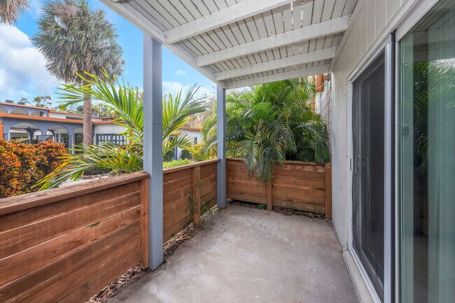 Building Photo - 4301 W Cleveland St