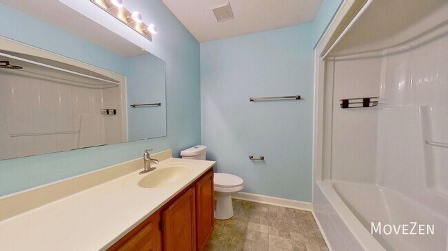 Building Photo - 6902 Persimmon Pl