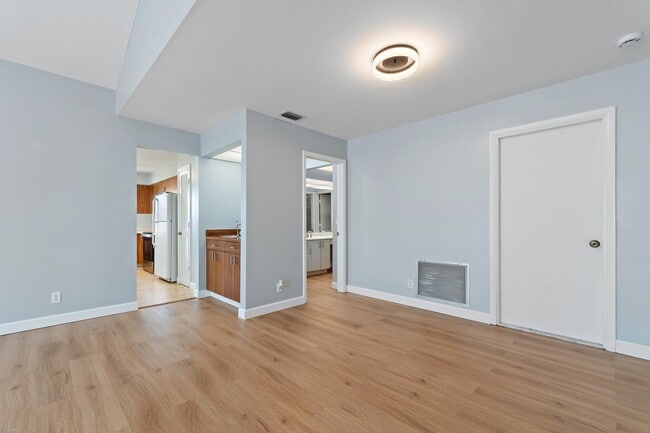 Building Photo - 2711 SW Egret Pond Cir