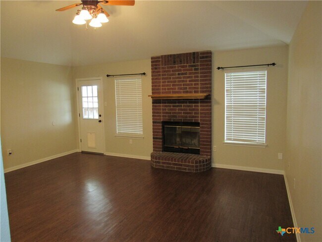 Building Photo - 4609 Brian Dr
