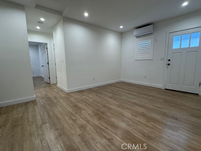 Building Photo - 6342 Vicland Pl