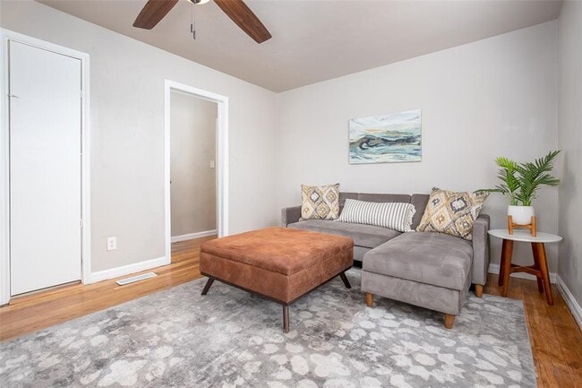 Building Photo - 4610 N Classen Blvd